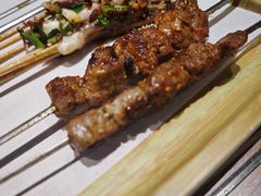 -街角等你.大连海鲜烧烤.经典铁板海鲜串(西安路店)