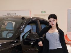 -王府井百货熙地港店