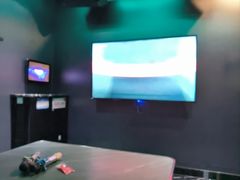 -乐翻天量贩式KTV(淞发路店)