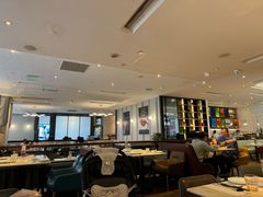 -港丽餐厅(高德置地店)