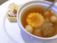 -亮马河饭店翠雅咖啡厅