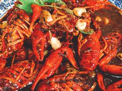 油焖龙虾-佳佳麻辣烧菜馆