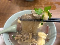 -金原鸭血粉丝汤·汤包·脆皮烤鸭(南京博物院店)