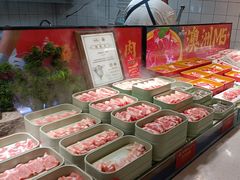 -四囍码头海鲜烧烤自助火锅(外滩南京东路悦荟广场店)