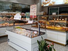 面包甜点陈列柜-爱维尔阳光蛋糕(汇金广场店)