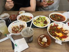 -建辉湖南土菜馆(南大街店)