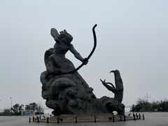 -巴陵广场