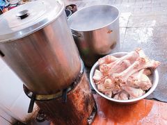 -牛师傅牛肉面(尚隆路店)