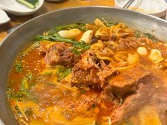 -喇喇排骨火锅·传统韩式脊骨汤(望京西园总店)