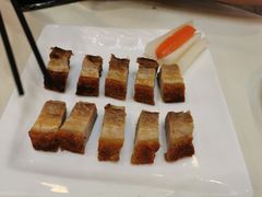 什果沙律烧腩仔-渔意楼·驰名沙田乳鸽(五羊旗舰店)