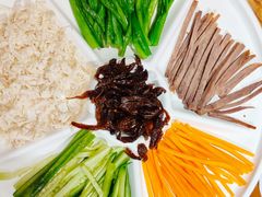 鸡丝凉米线-云海肴·汽锅鸡·云南菜(美罗城店)