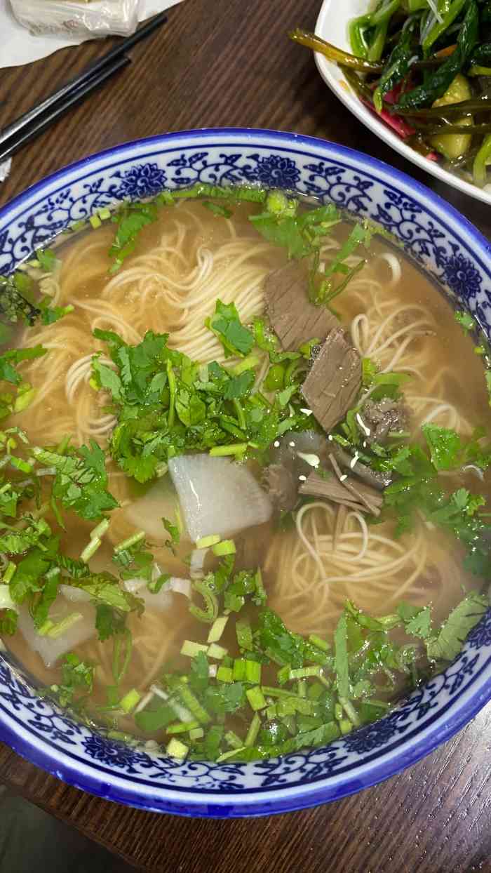 中国兰州老马拉面(怡乐北街店)-"家附近的一家清真拉面馆.