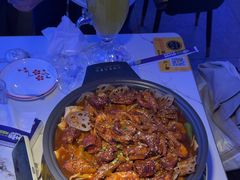 -徐记小怪兽肉蟹煲店(哈西万达金街店)
