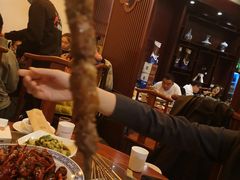 -郑东靓靓虾馆·金牌油焖大虾(天泽街店)