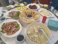 -小红鲸·海鲜餐厅(轸大路店)