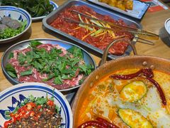 -洱火云南酸菜牛肉火锅(石景山当代商城店)