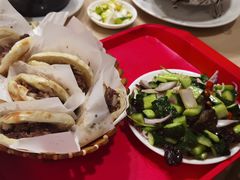 -闫家驴肉老店(华电一校店)