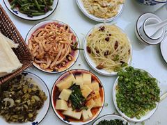 -秦扬居特色菜馆(上王村)