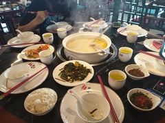 -禧鳳記·猪肚鸡火锅(玖洲道店)