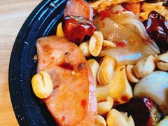 -川山城麻辣香锅(鼎汇美食城店)