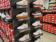 -上品折扣(回龙观店)
