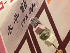-广信牛奶甜品世家(台东店)