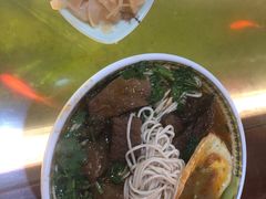 -金杨拉面王小吃面馆·牛三宝面·红烧牛肉粉