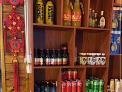 -果松木炭酸菜铜火锅·外婆参鸡汤