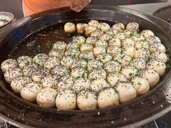 特色生煎-三两春(浦三路店)