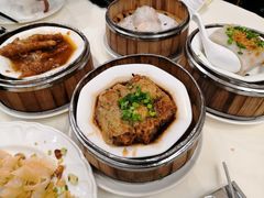 瑶柱金腿蒸萝卜糕-凤凰楼酒家·粤宴点心(华强北店)