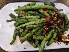 -周家大连水饺(美专校街店)