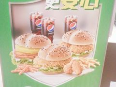 -德克士(东安店)
