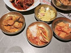 -草家酱蟹炭火烤肉店(珲春南路一店)