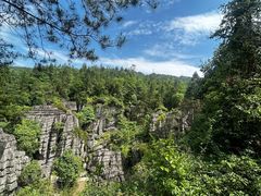 -梭布垭石林景区