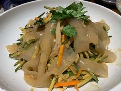 东北拉皮盆菜-95号酱骨·一块豆腐(展春园西路店)