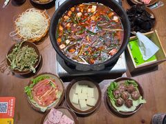 -黔有有贵州酸汤夺夺粉火锅(五味十字店)