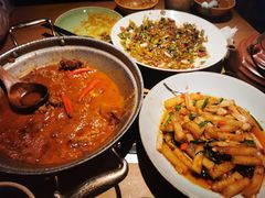 -吃饭皇帝大土家民族菜(正大广场店)