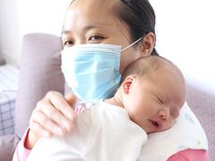 -爱的果实月嫂育婴师(世纪东方店)