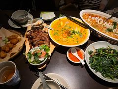 -大头虾越式风味餐厅(光明广场店)