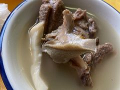 -东方之猪四更烤乳猪(金垦总店)