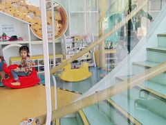 -极橙儿童齿科矫正中心(奥城店)