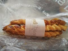 -Bread618面包生日蛋糕(欧亚商都店)