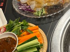 -哈尔滨烧烤·山河村铁锅炖(交大店)