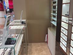 -宝岛眼镜·星创视光中心(新世界店)