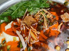 -老五鸡丝豆花面粉(瑞金北路68号院店)
