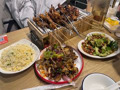 -烤满分·东北烧烤(首经贸店)