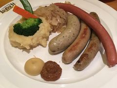 -LENBACH兰巴赫西餐啤酒坊(大连星海广场店)