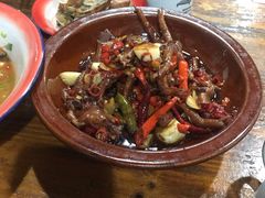 -老三样·美食研究中心(世贸路店)