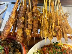 -冶建镜子·老南昌大排档·江西虾王(总店)