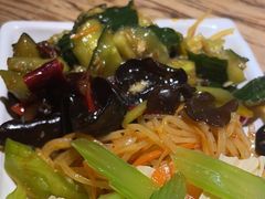 -平娃三宝烧烤·面食(南小街店)